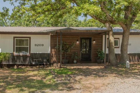 Photo of 9209 Sleepy Hollow Drive, Newalla, OK 74857 (MLS # 1238472)