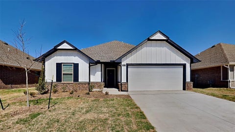 Photo of 9008 NW 127th Terrace, Yukon, OK 73099 (MLS # 1234316)