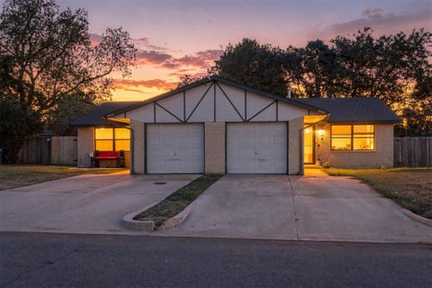 Photo of 7719 NW 113th Place, Oklahoma City, OK 73162 (MLS # 1251954)