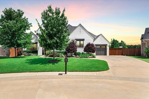 Photo of 1417 Regency Bridge Circle, Edmond, OK 73034 (MLS # 1237057)