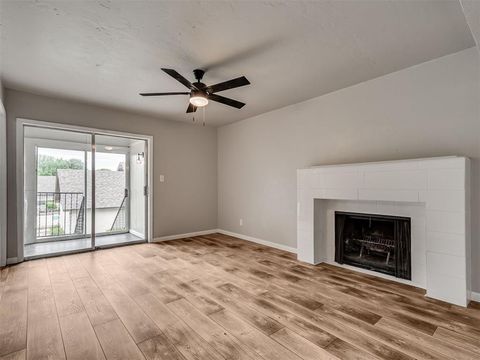 Photo of 1725 E Lindsey Street #2, Norman, OK 73071 (MLS # 1227551)
