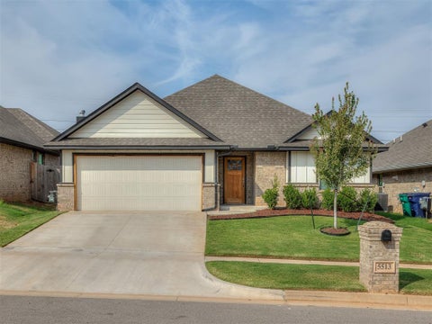 Photo of 5513 Malpaso Creek Drive, Mustang, OK 73064 (MLS # 1250811)
