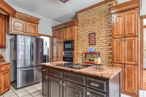 Photo of 6625 NW 115th Street, Oklahoma City, OK 73162 (MLS # 1252397)