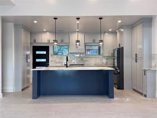 3216 DREXEL CT, OKLAHOMA CITY, OK 73107 - Image d3e2470b414dc6a3f52f2bc7964590da/1230982500