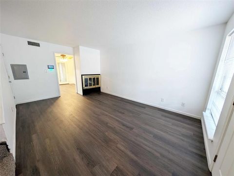 Photo of 3827 N Harvard Avenue, Oklahoma City, OK 73122 (MLS # 1231405)