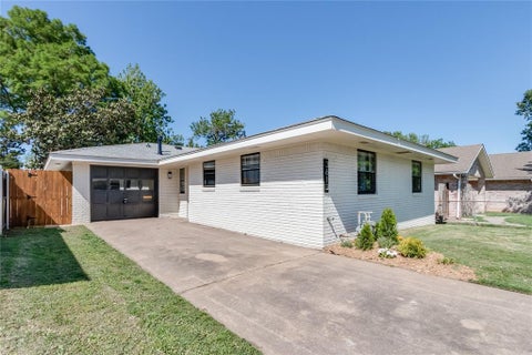 Photo of 3613 NW 53rd Street, Oklahoma City, OK 73112 (MLS # 1247215)