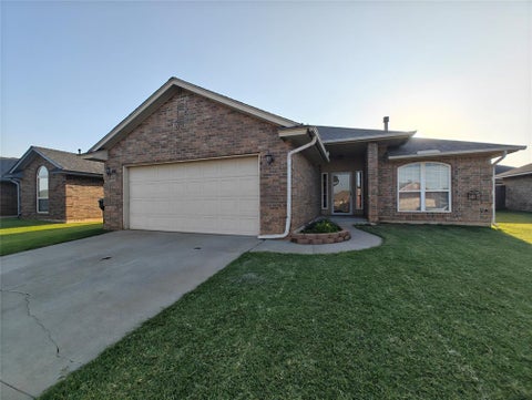 Photo of 4213 Kensington Drive, Oklahoma City, OK 73160 (MLS # 1244497)
