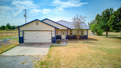 Photo of 15676 212th Street, Purcell, OK 73080 (MLS # 1244992)