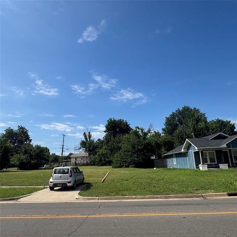 Photo of 1806 NW 30th Street, Oklahoma City, OK 73118 (MLS # 1236980)