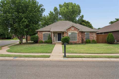Photo of 1771 Olde School Point, Edmond, OK 73012 (MLS # 1232794)