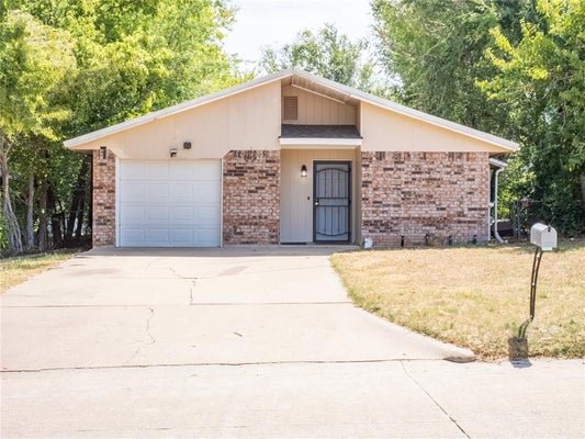 1720 JESSE L DAVENPORT ST, LAWTON, OK 73501 - Image d76e99e5e64a93786404f80880a0b80b/3975756985