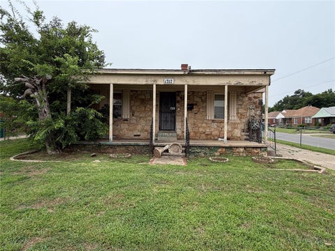Photo of 1717 N Fairmont Avenue, Oklahoma City, OK 73111 (MLS # 1236993)