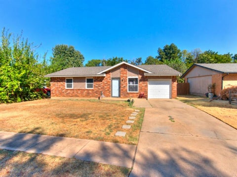 Photo of 511 Holsey Drive, Noble, OK 73068 (MLS # 1250352)