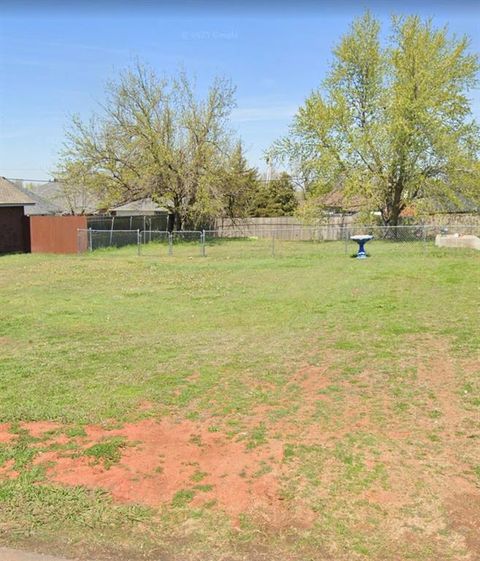 Photo of 5909 SE 8th Street, Midwest City, OK 73110 (MLS # 1233115)