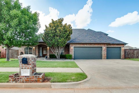 Photo of 2801 NW 171st Street, Edmond, OK 73012 (MLS # 1237967)
