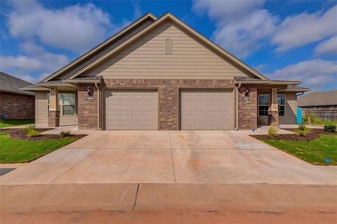 Photo of 13809 Sandringham Drive, Oklahoma City, OK 73170 (MLS # 1232219)