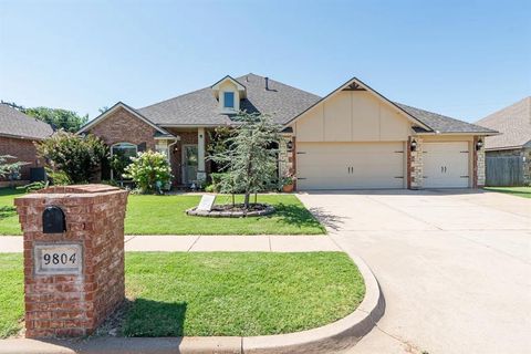 Photo of 9804 SW 36th Road, Yukon, OK 73099 (MLS # 1222747)