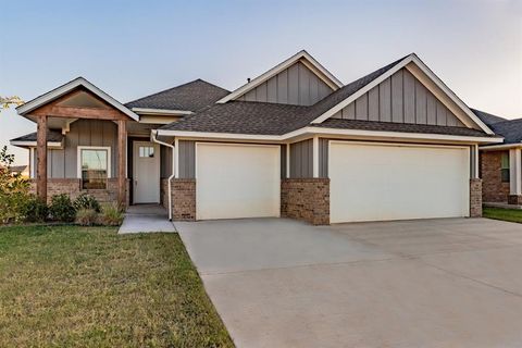 Photo of 6296 NW 178th Terrace, Edmond, OK 73012 (MLS # 1229979)