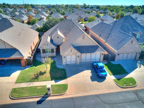 Photo of 10324 Veneto Circle, Oklahoma City, OK 73120 (MLS # 1252870)