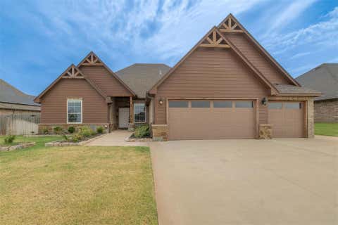 Photo of 3904 Wedgewood Creek Drive, Oklahoma City, OK 73179 (MLS # 1245233)