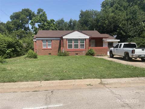 Photo of 1233 Staton Drive, Oklahoma City, OK 73111 (MLS # 1200995)