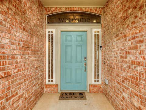 Photo of 13928 Hunter Jackson Drive, Yukon, OK 73099 (MLS # 1242685)