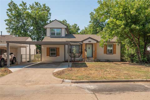 Photo of 1216 SW 48th Street, Oklahoma City, OK 73109 (MLS # 1244042)