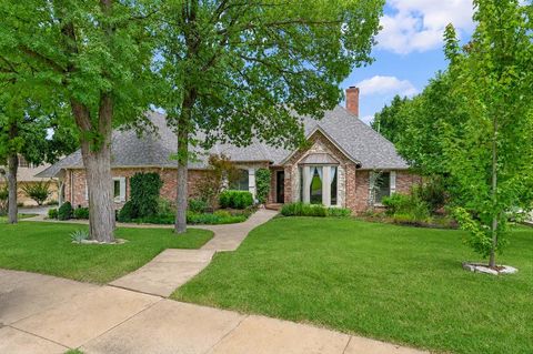 Photo of 2808 Woodland Creek Drive, Edmond, OK 73034 (MLS # 1238604)