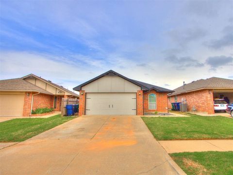 Photo of 5612 Marblewood Drive, Oklahoma City, OK 73179 (MLS # 1230432)