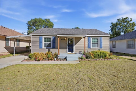 Photo of 1109 E Oak Street, El Reno, OK 73036 (MLS # 1253110)