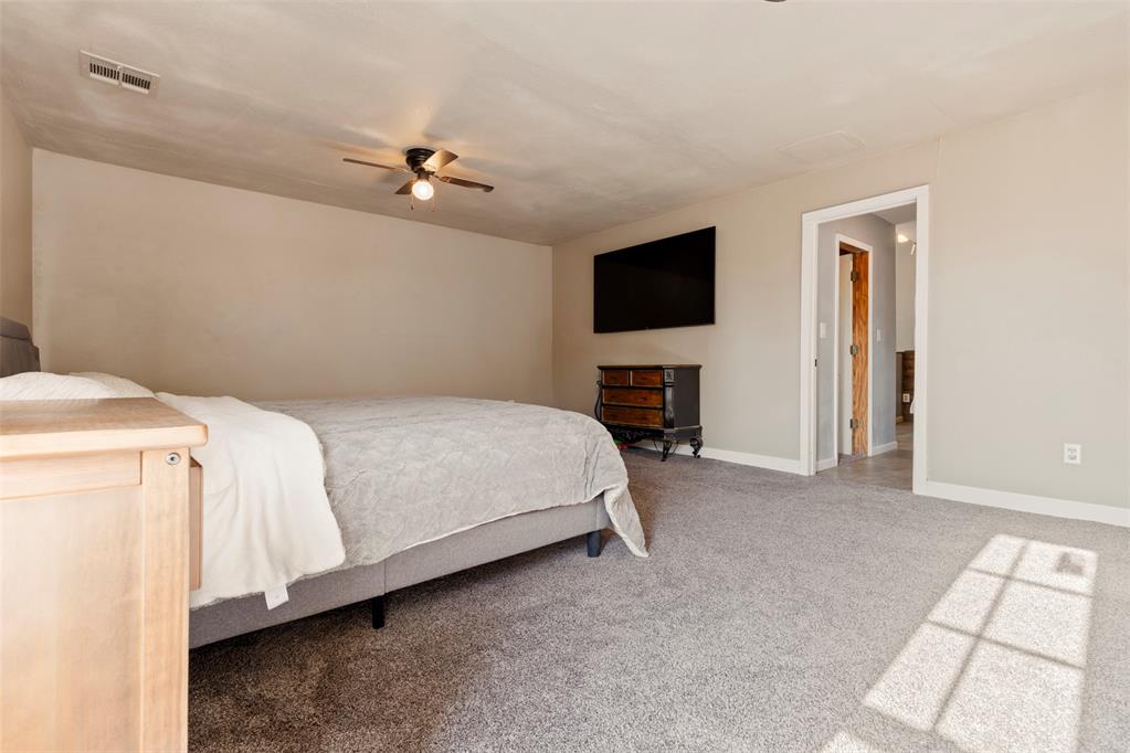 Meeker, Oklahoma 74855, United States, 4 Bedrooms Bedrooms, ,3 BathroomsBathrooms,Residential,Active,209803