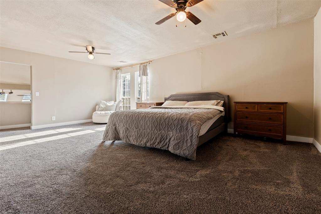 Meeker, Oklahoma 74855, United States, 4 Bedrooms Bedrooms, ,3 BathroomsBathrooms,Residential,Active,209803