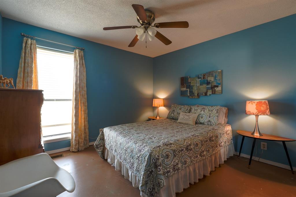 Shawnee, Oklahoma 74804, United States, 3 Bedrooms Bedrooms, ,2 BathroomsBathrooms,Residential,Active,211488