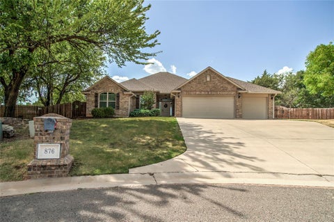 Photo of 876 Crooked Oak Circle, Guthrie, OK 73044 (MLS # 1249976)