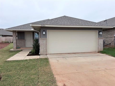 Photo of 2904 NW 196th Place, Edmond, OK 73012 (MLS # 1239589)