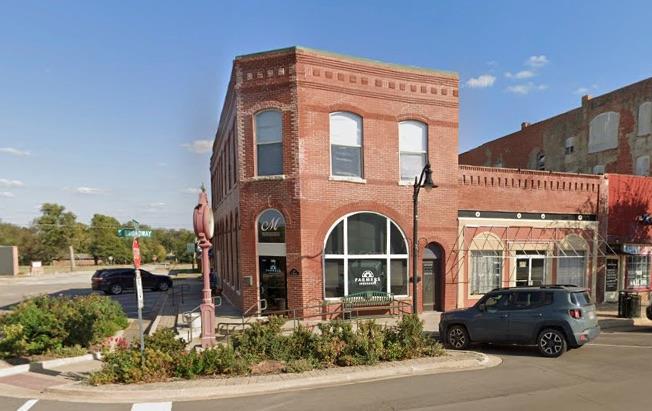 Photo 1 of 1 — 101 S Broadway Street, Tecumseh, OK 74873