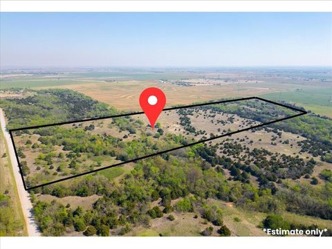Photo of 720 NW Richland Road, Piedmont, OK 73078 (MLS # 1223646)