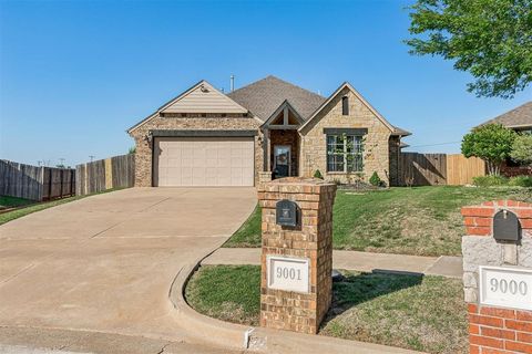 Photo of 9001 NW 141st Street, Yukon, OK 73099 (MLS # 1229094)