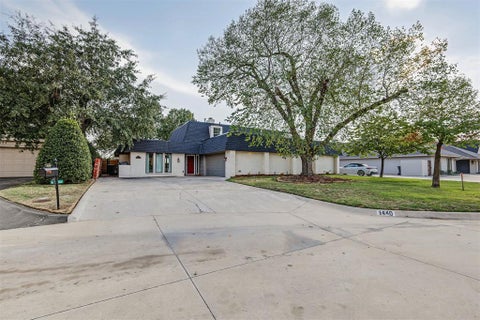Photo of 1440 Duffner Drive, Oklahoma City, OK 73118 (MLS # 1250779)