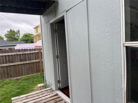 Photo of 1840 NW 12th Street #Back Lower, Oklahoma City, OK 73106 (MLS # 1227394)