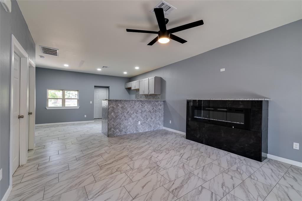 422 SE 17th Street