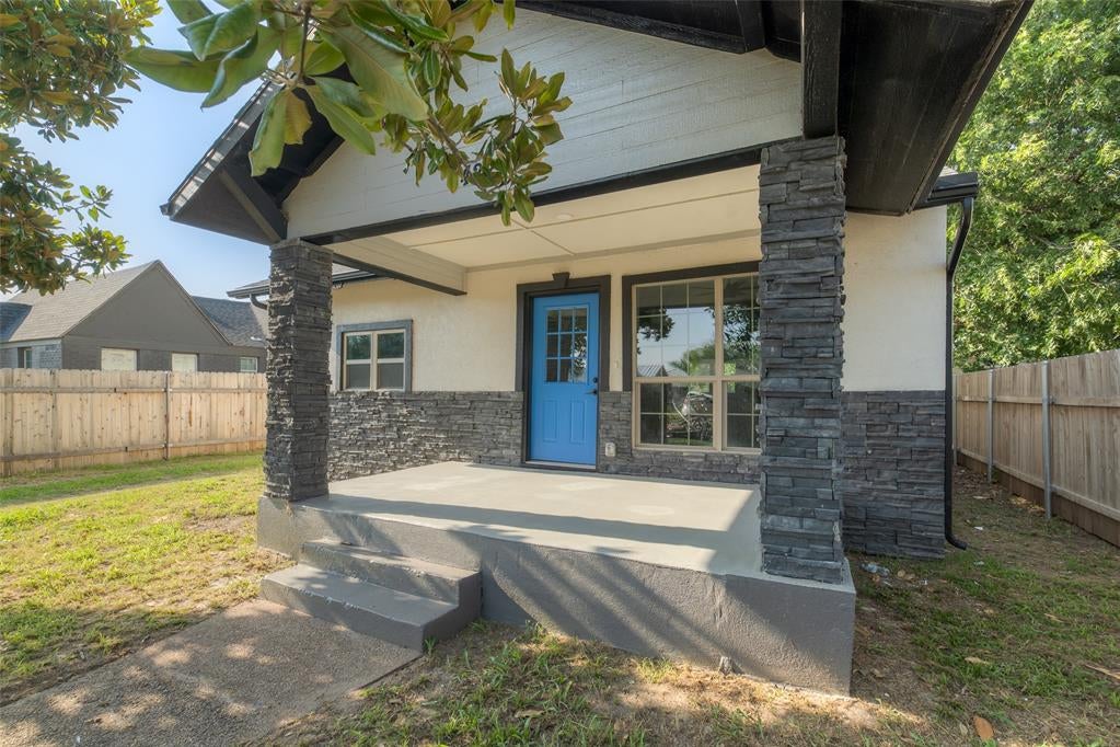 422 SE 17th Street