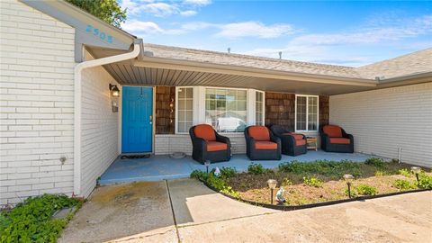 Photo of 2508 NW 119th Street, Oklahoma City, OK 73120 (MLS # 1228447)