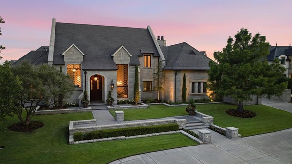14909 GAILLARDIA LN, OKLAHOMA CITY, OK 73142 - Image e158f282437e01de9062daddfd0af4e4/594751339