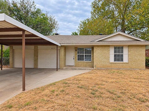 Photo of 9717 NE 2nd Street, Midwest City, OK 73130 (MLS # 1251652)