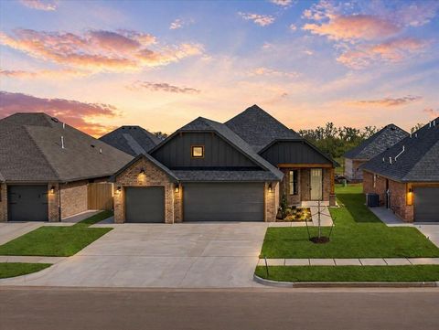 Photo of 5104 Misty Wood Lane, Mustang, OK 73064 (MLS # 1226027)