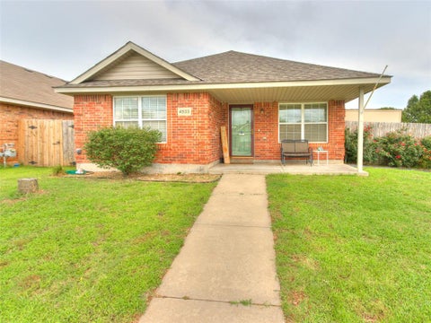 Photo of 4533 SE 81st Street, Oklahoma City, OK 73135 (MLS # 1236241)