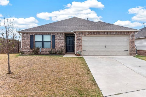 Photo of 1801 Land Run Drive, El Reno, OK 73036 (MLS # 1254160)