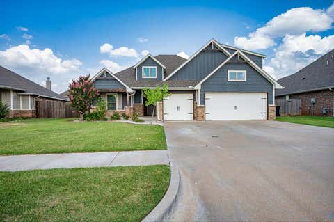 Photo of 628 Red River Drive, Yukon, OK 73099 (MLS # 1239828)