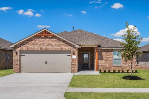 Photo of 1914 Redwood Lane, El Reno, OK 73036 (MLS # 1215383)